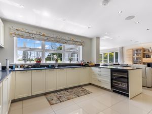 Photo 37- click for photo gallery